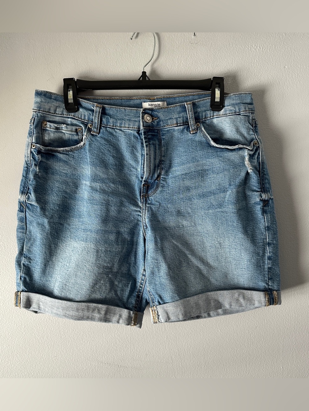 Kensie Light Blue Denim Jeans with Tan Topstitching - Picture 2 of 5